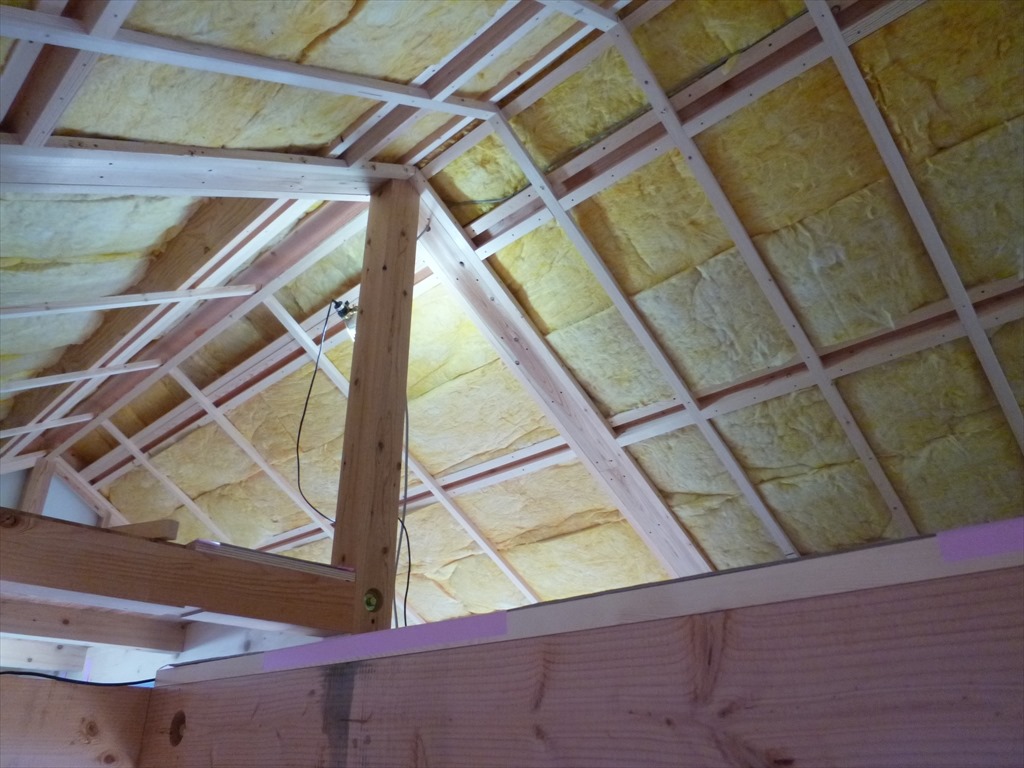 グラスウールの屋根断熱 楽しい設計と家づくりの日々 Sekio S Blog