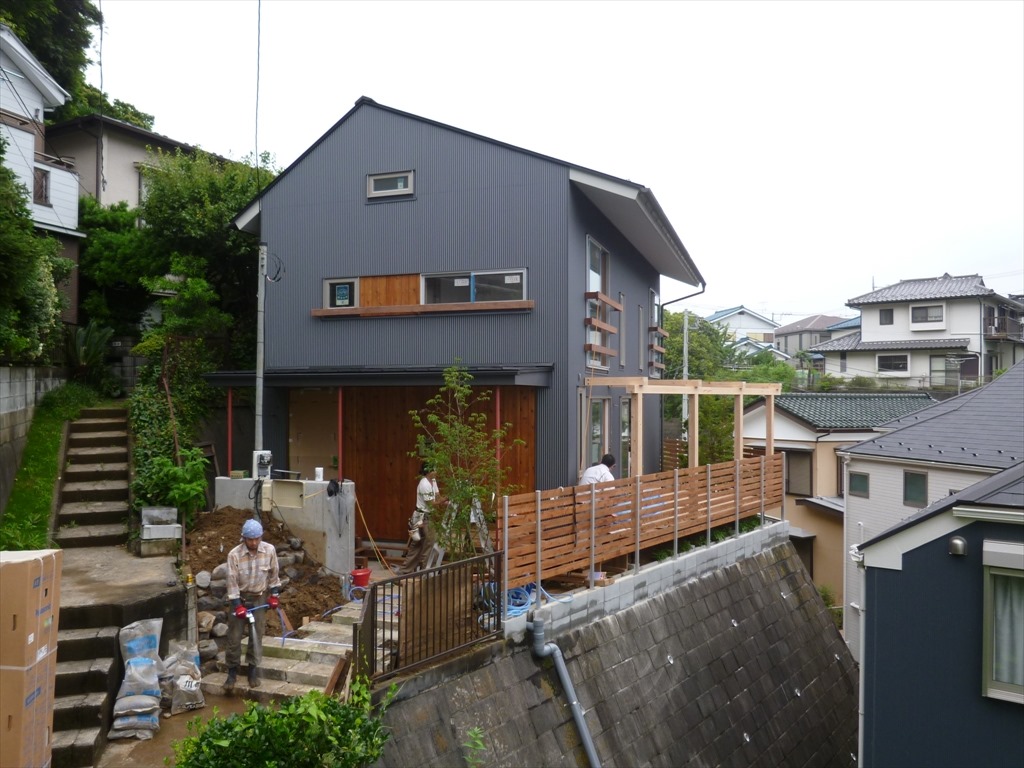 中古の大谷石でアプローチ階段 | 楽しい設計と家づくりの日々