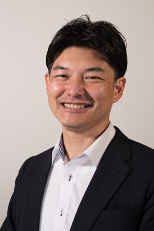 関尾英隆