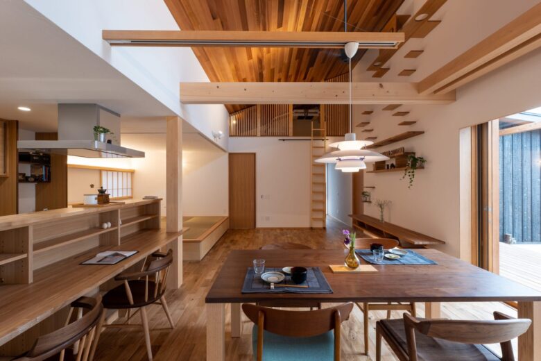 WONDER HOUSE